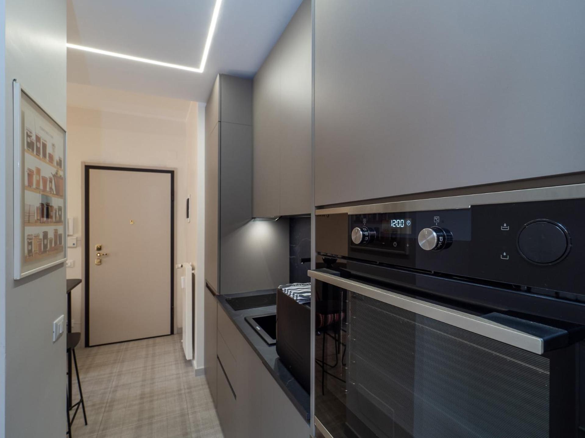 米兰Stylish Flat With Balcony - 15 Min To Duomo公寓 外观 照片