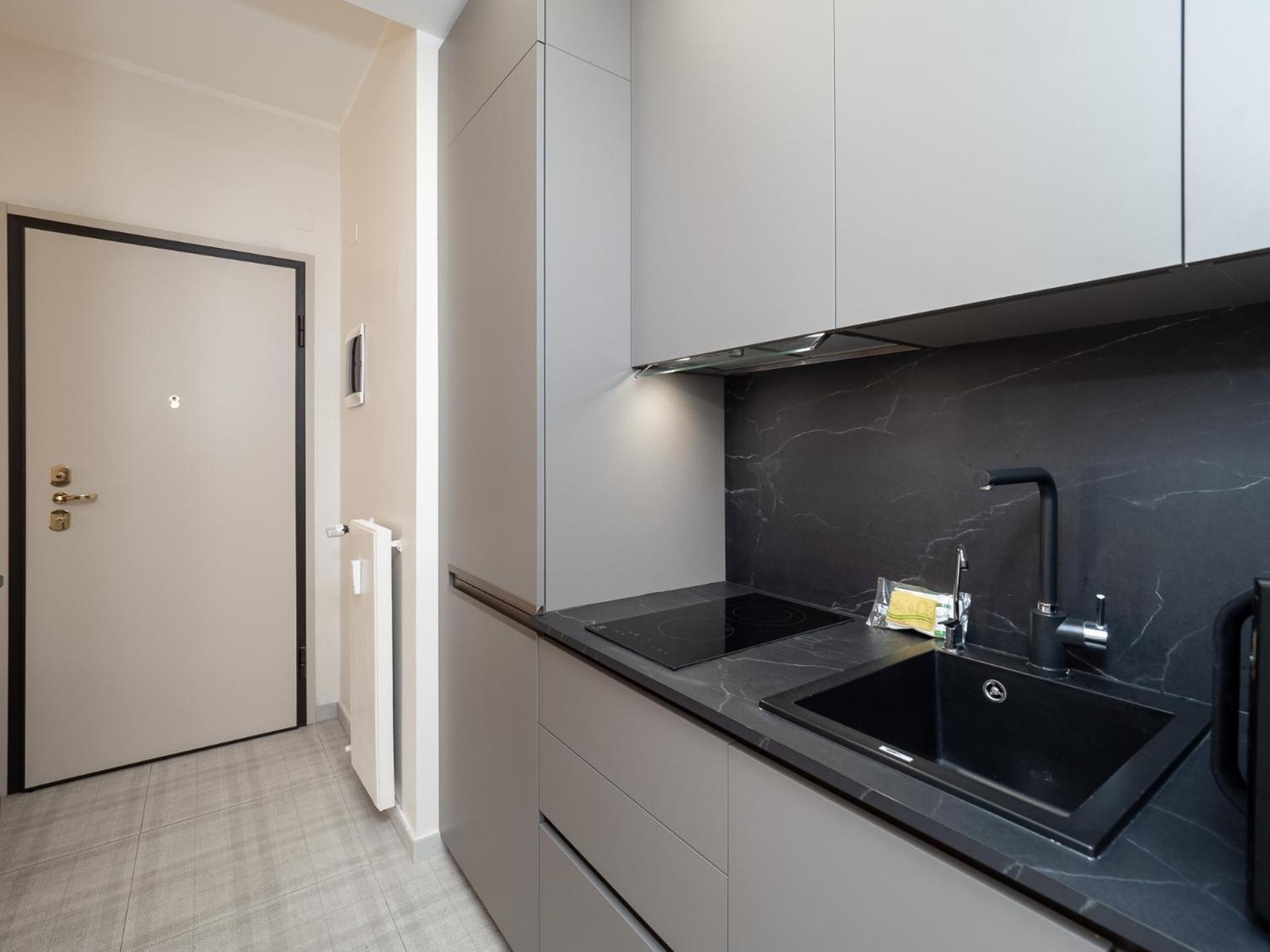 米兰Stylish Flat With Balcony - 15 Min To Duomo公寓 外观 照片
